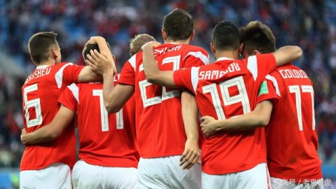 苏亚雷斯世界波！乌拉圭3-0横扫十人俄罗斯昂首出线